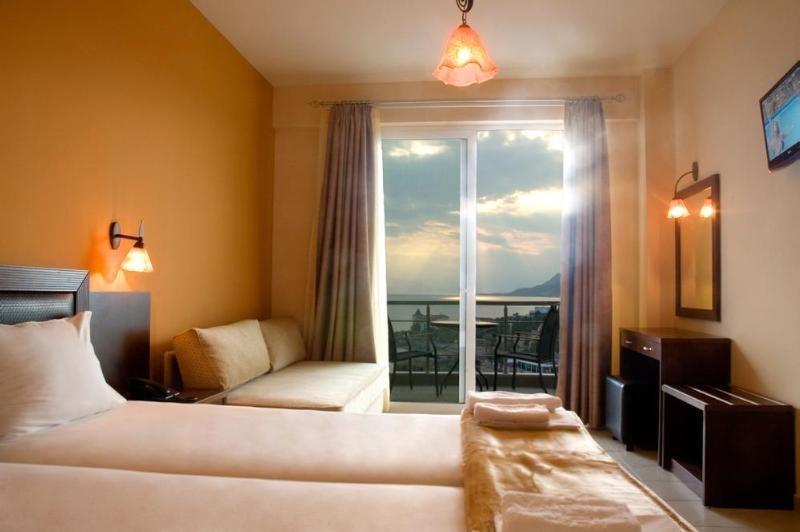 9 Queens Spa Hotel Лутра Едипсу Екстериор снимка