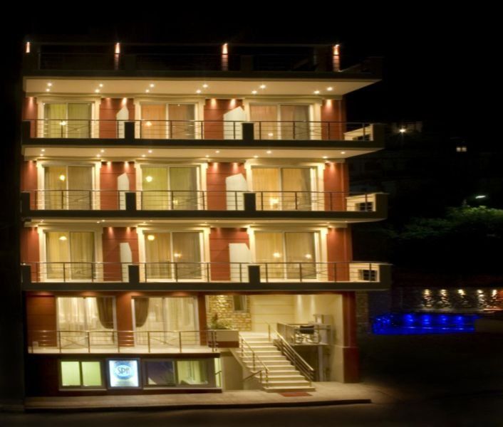 9 Queens Spa Hotel Лутра Едипсу Екстериор снимка