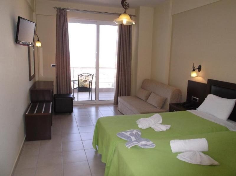 9 Queens Spa Hotel Лутра Едипсу Екстериор снимка