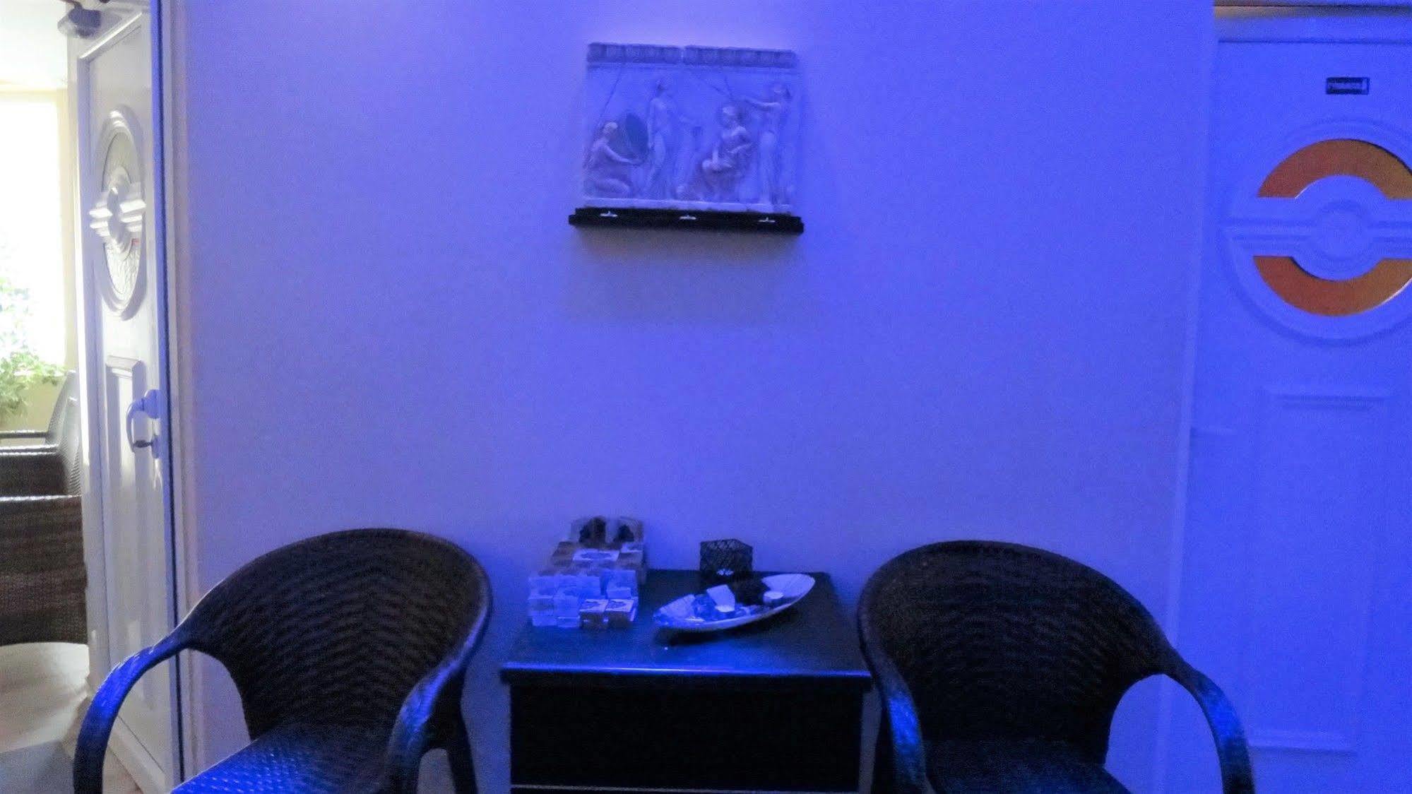 9 Queens Spa Hotel Лутра Едипсу Екстериор снимка